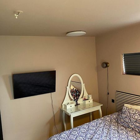 Spacious 3Br Condo Near Blue Lagoon 15M Airport 9M Njarthvik Exteriér fotografie