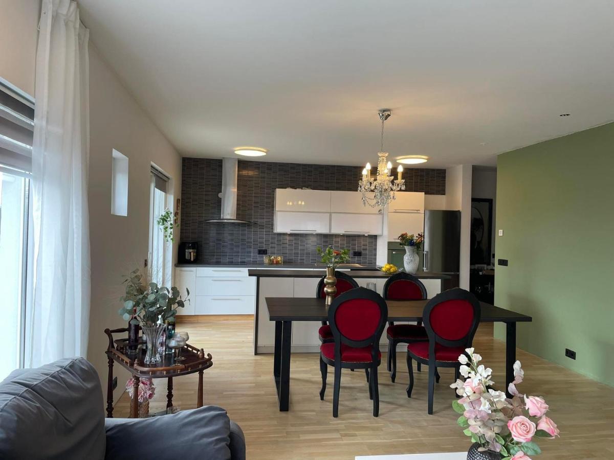 Spacious 3Br Condo Near Blue Lagoon 15M Airport 9M Njarthvik Exteriér fotografie