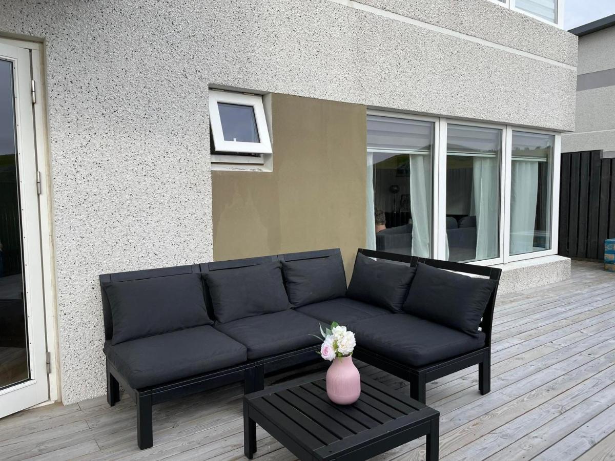 Spacious 3Br Condo Near Blue Lagoon 15M Airport 9M Njarthvik Exteriér fotografie